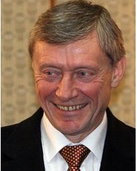 На фото Николай Николаевич Бордюжа