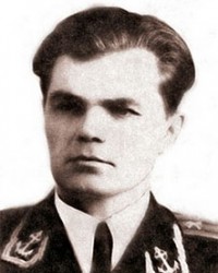 На фото Борис Фёдорович Васильев
